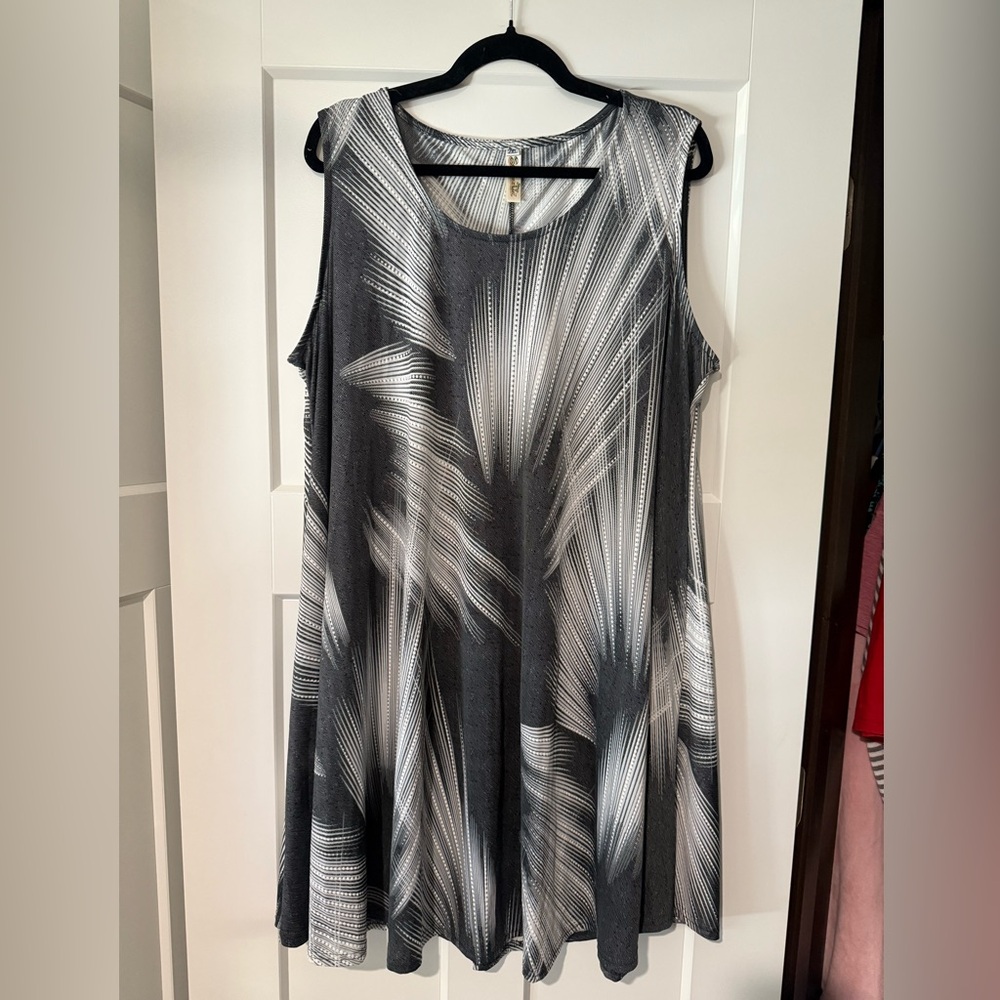 Chic Monochrome Dress